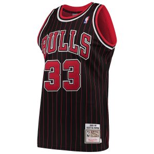 Men’s Chicago Bulls Scottie Pippen Mitchell & Ness Black 1995/96 Hardwood Classics Authentic Jersey