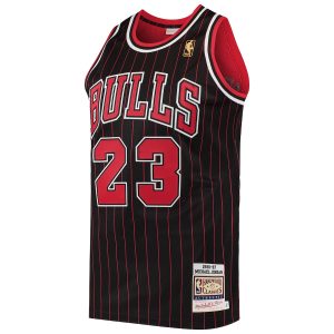 Men’s Chicago Bulls Michael Jordan Mitchell & Ness Black 1996/97 Hardwood Classics Authentic Jersey